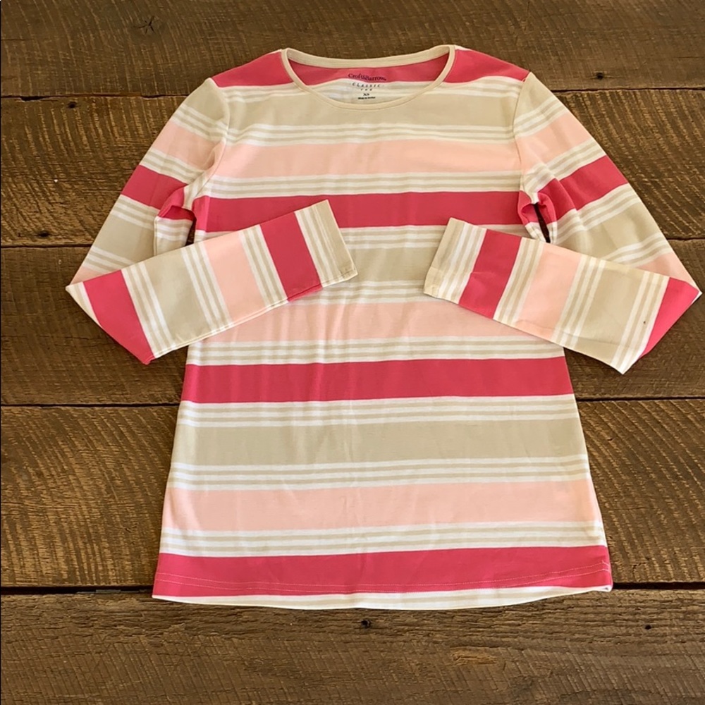 Women’s bundle of two XS tops